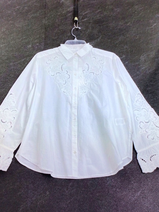 Sezane Tops - Sezane White Eyelet Embroidered Button-Up Blouse